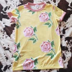 LulaRoe beautiful pink rose and yellow shirt